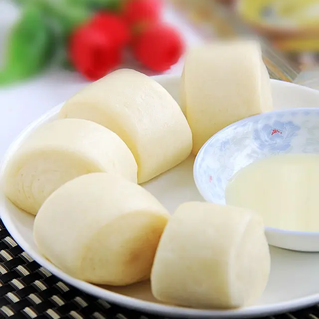 华华・中華食材店（微信hhmy115） / 生友奶香小馒头ミルク風味饅頭300g 12个